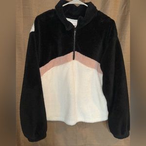 colsie cozy faux fur sherpa